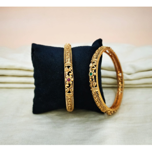 Antic Finishing Bangles Set 27