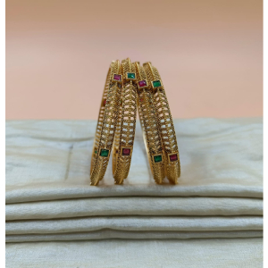 Antic Finishing Bangles Set  32