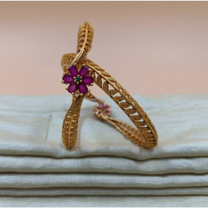 Antic Finishing Bangles Set  36