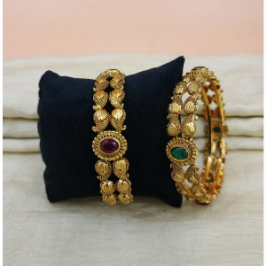 Antic Finishing Bangles Set 7