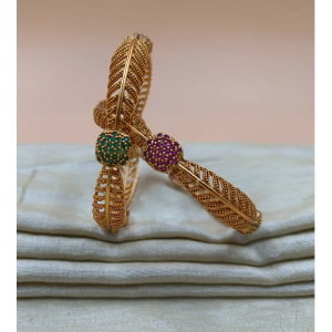 Antic Finishing Bangles Set  41