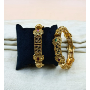 Antic Finishing Bangles Set  3