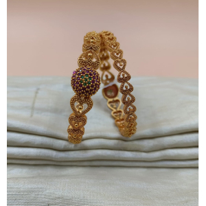 Antic Finishing Bangles Set  34