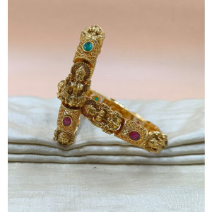 Antic Finishing Bangles Set  2