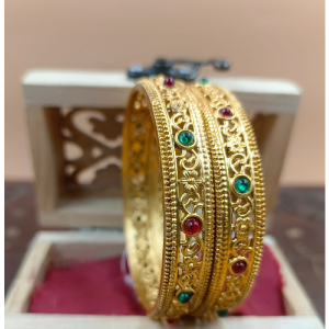 Antic Finishing Bangles Set  64