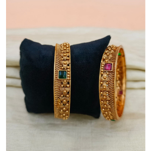 Antic Finishing Bangles Set  13